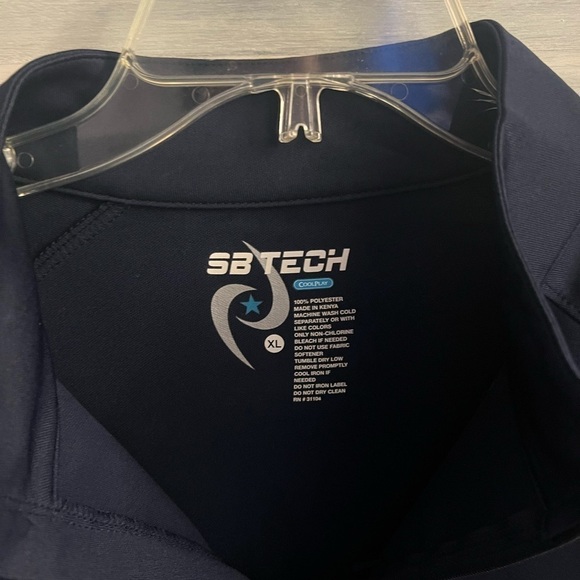 SB Tech Navy Moisture Wicking‎ Quarter Zip Pullover - Picture 4 of 6